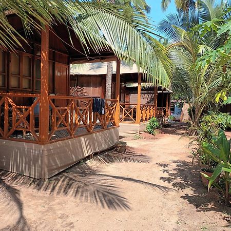 Hotel Big Fish Canacona Exterior foto